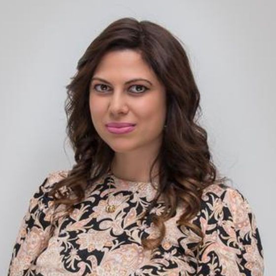 Dr Nina Khaze